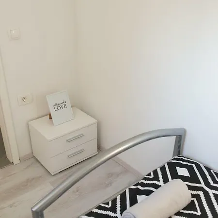 Apartma Rene *