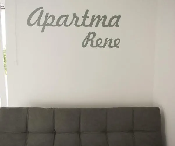 Apartma Rene بورتوروز