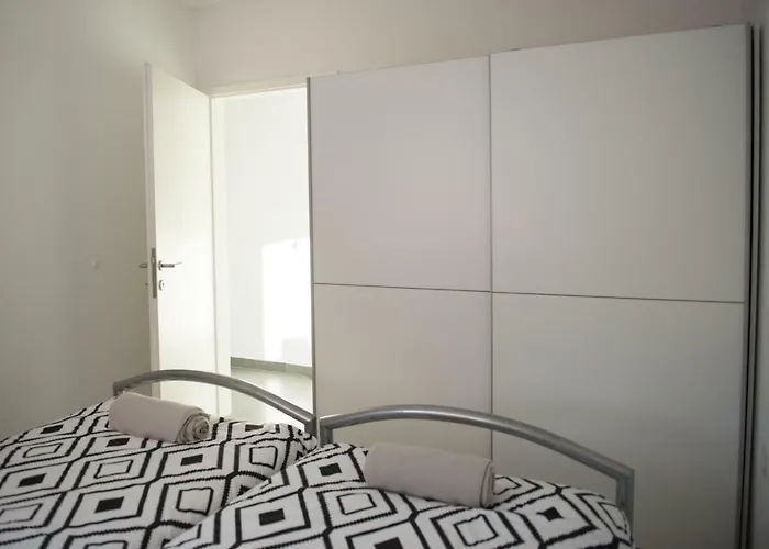 Apartma Rene بورتوروز