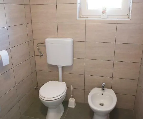 Apartma Rene * بورتوروز